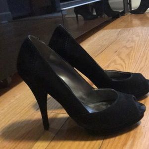 Black GUESS Open Toe/ Peep Toe Suede Pumps